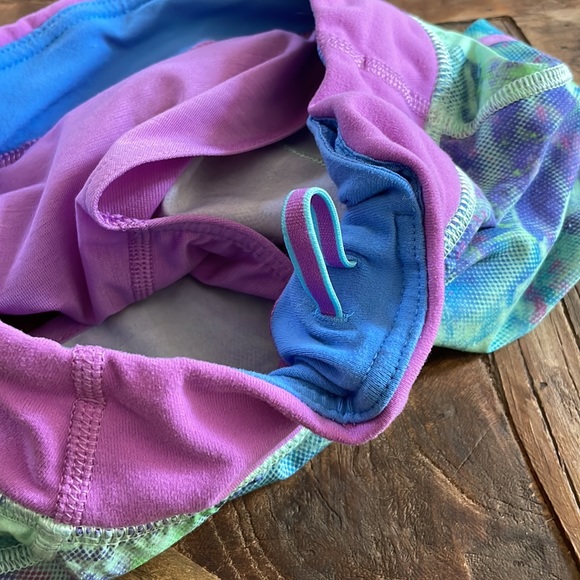 Girls size 7/8 running shorts - Picture 6 of 6